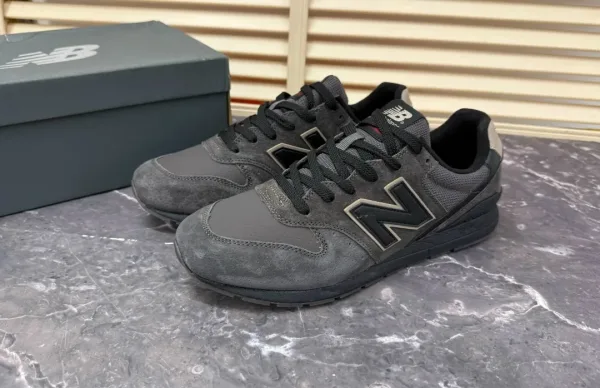 Кроссовки из натуральной замши премиум-качества — фото 2