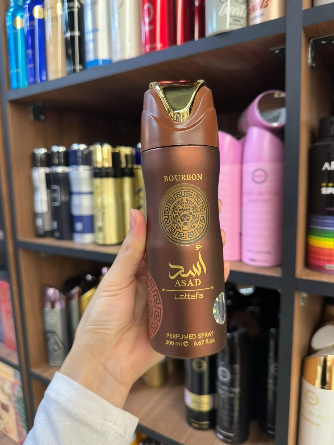 Парфюмированный дезодорант спрей для мужчин и женщин от Lattafa perfumes — фото 2