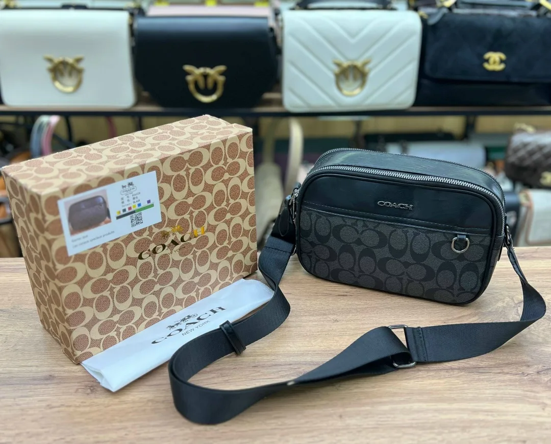 Кошелёк COACH из эко кожи — фото 1
