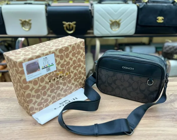 Кошелёк COACH из эко кожи — фото 3