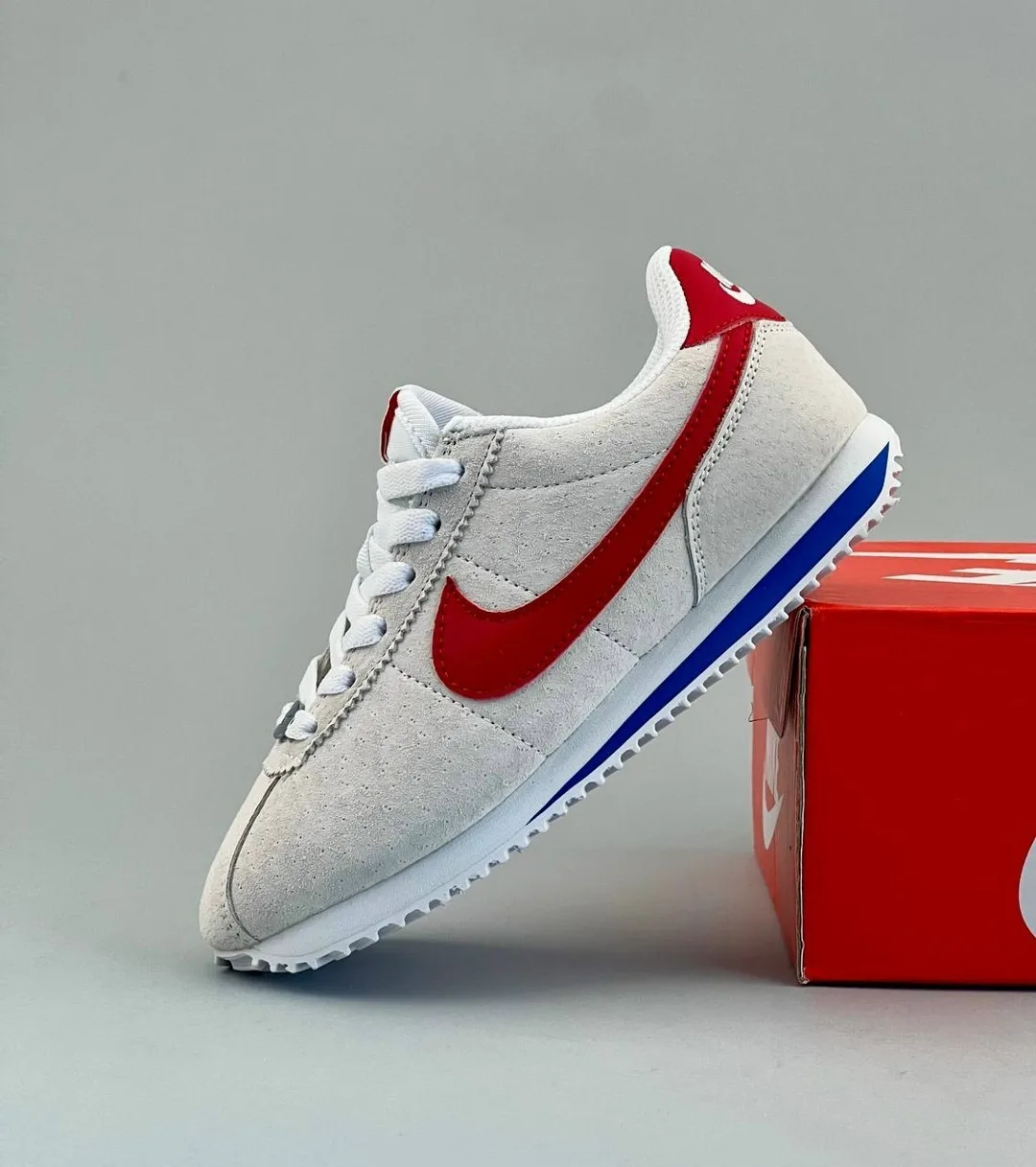 Кроссовки Nike Cortes ХОРОШИЕ КАЧЕСТВА, КАЖДАЯ ПАРА ОРИГИНАЛ КАРОБКЕ — фото 2