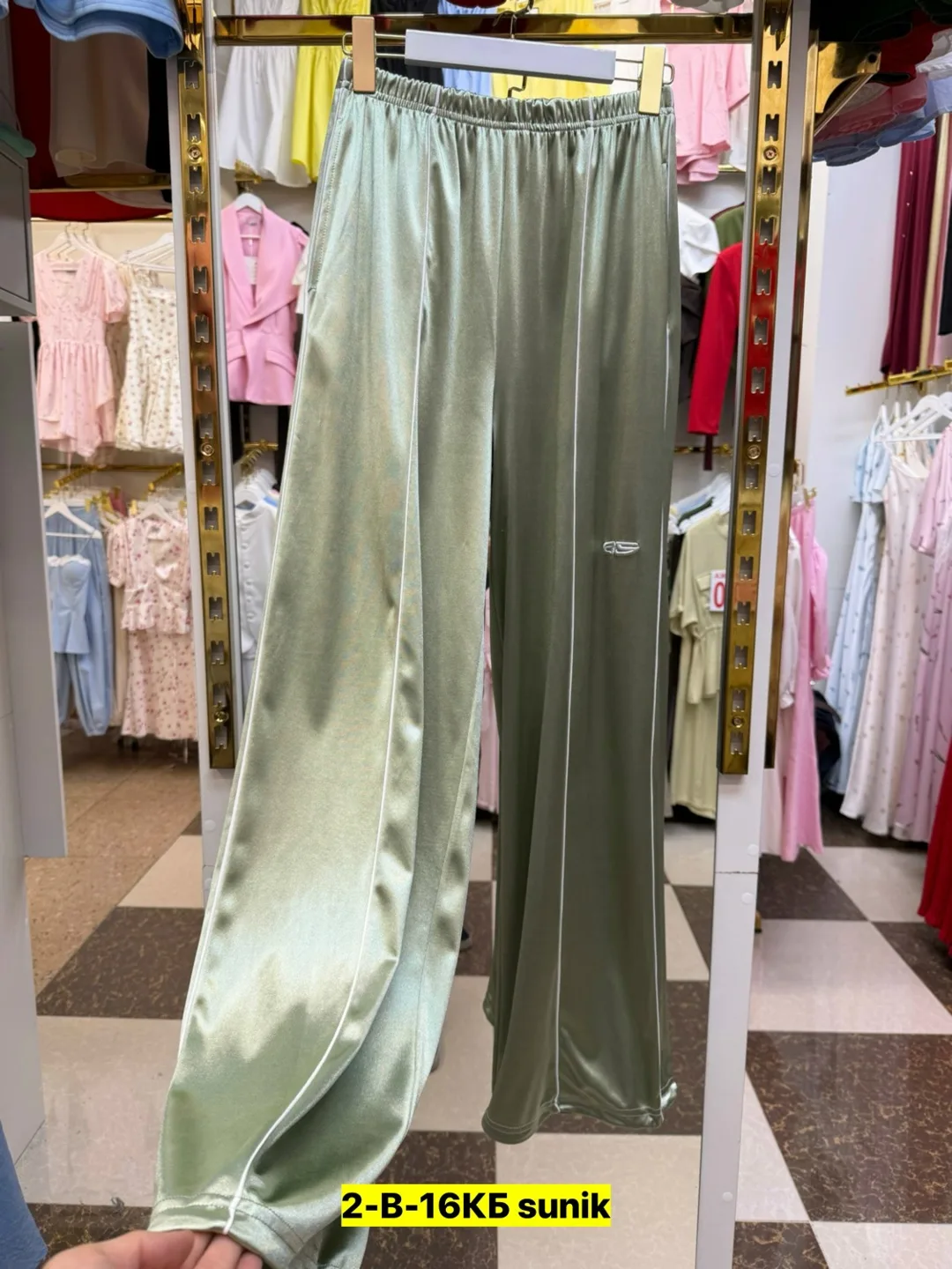 Костюм из шелка — фото 8