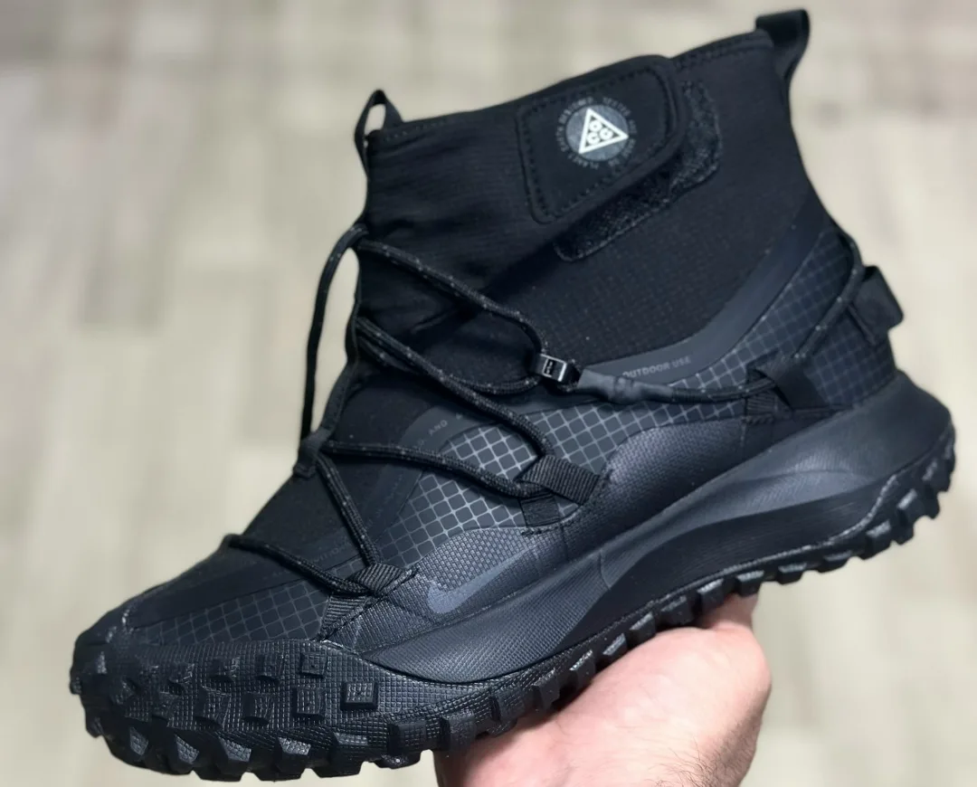 Зимние кроссовки Nike ACG Mountain с меховым воротником — фото 3