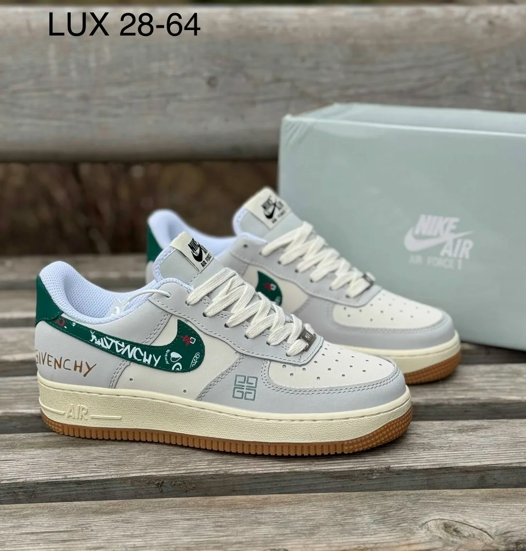 Кроссовки женские Nike Air Force из натуральной замши и кожи — фото 2