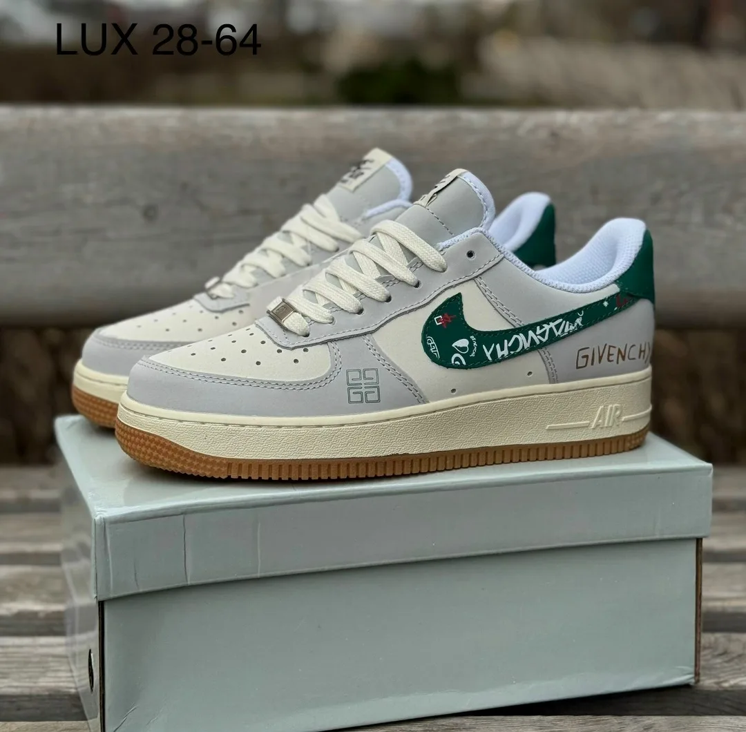 Кроссовки женские Nike Air Force из натуральной замши и кожи — фото 3