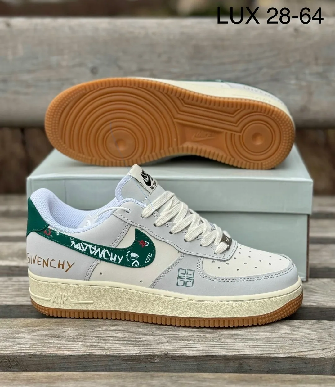 Кроссовки женские Nike Air Force из натуральной замши и кожи — фото 5