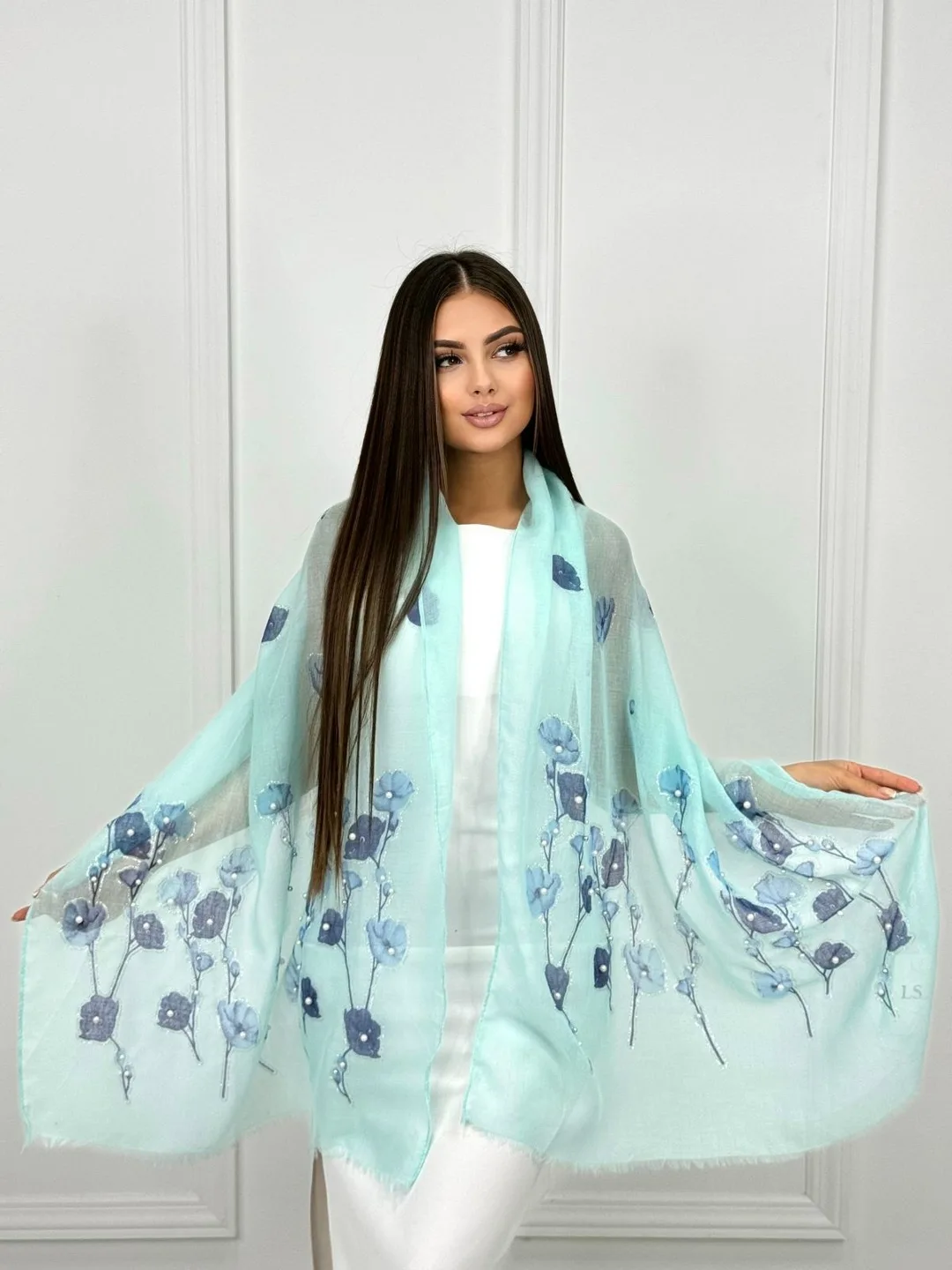 Шарфы Новый . Корпус А — фото 1