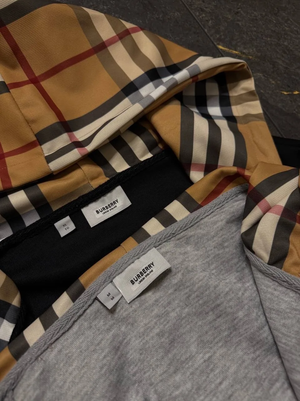 Нереальная кофта с капюшоном от фирмы BURBERRY — фото 6