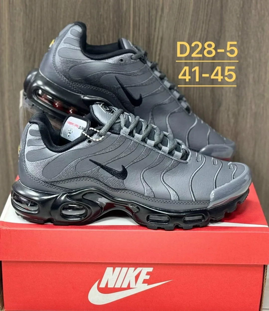 Кеды Nike TN из натуральной кожи — фото 1