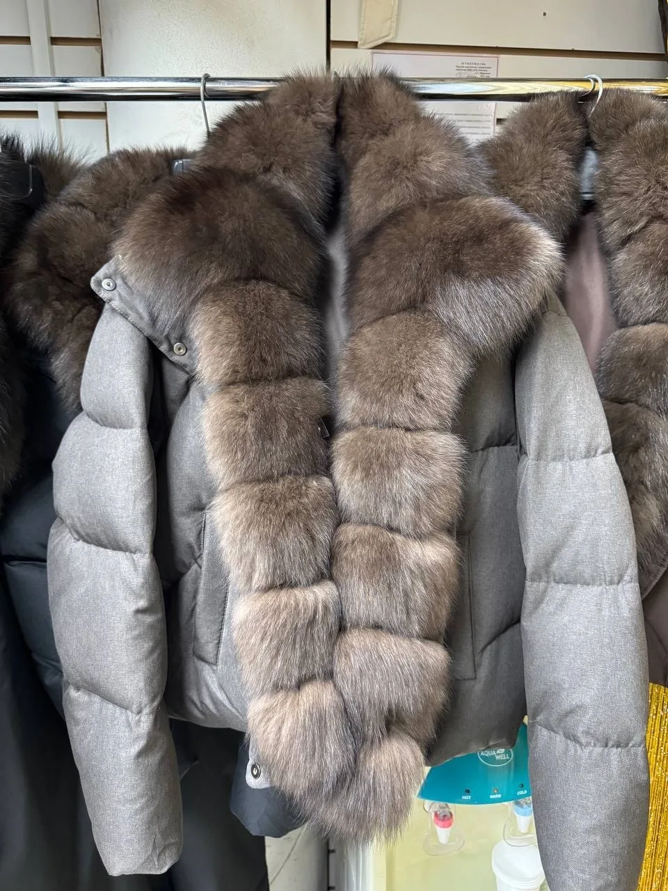 Бомбер с мехом песца — фото 2