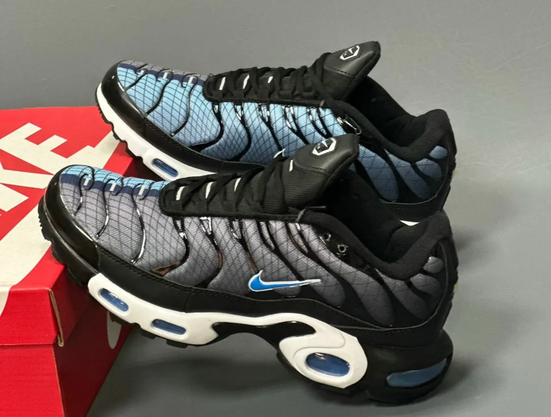 Кроссовки мужские Nike TN Air Max Plus — фото 3