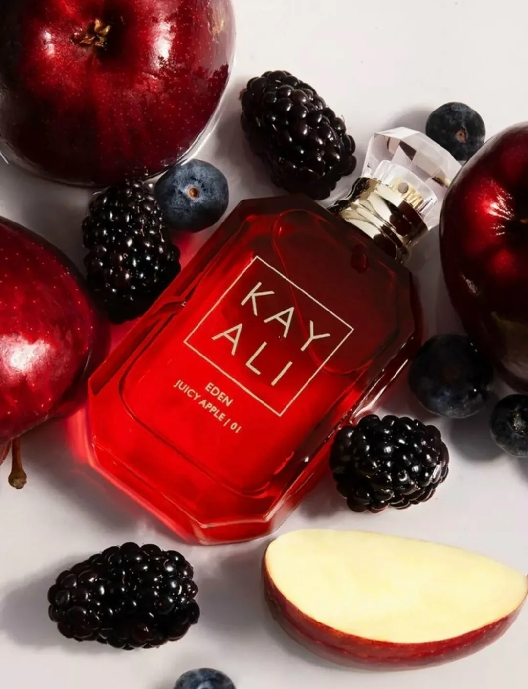 Аромат Парфюмерная вода Eden Juicy Apple | 01 Eau De Parfum Kayali Fragrances — фото 3