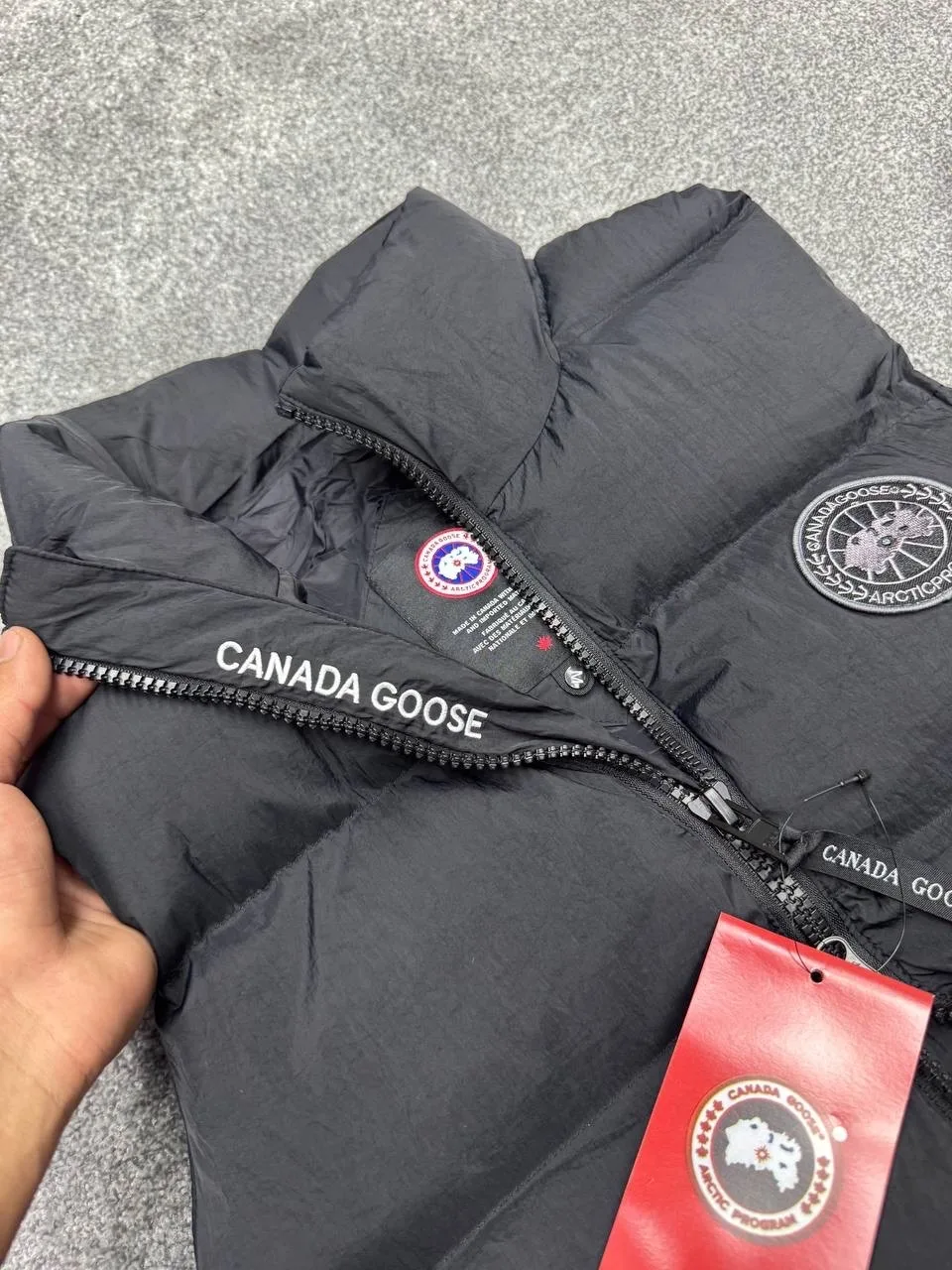 Жилетка Canada Goose — фото 5
