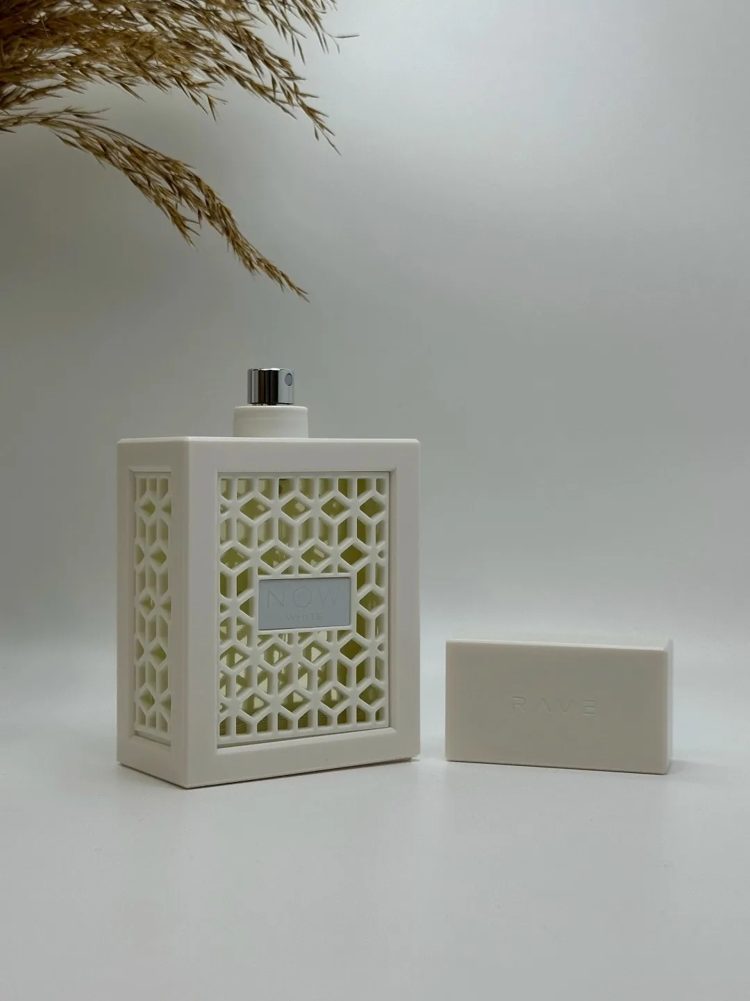 Аромат Lattafa Perfumes Rave Now White — фото 3