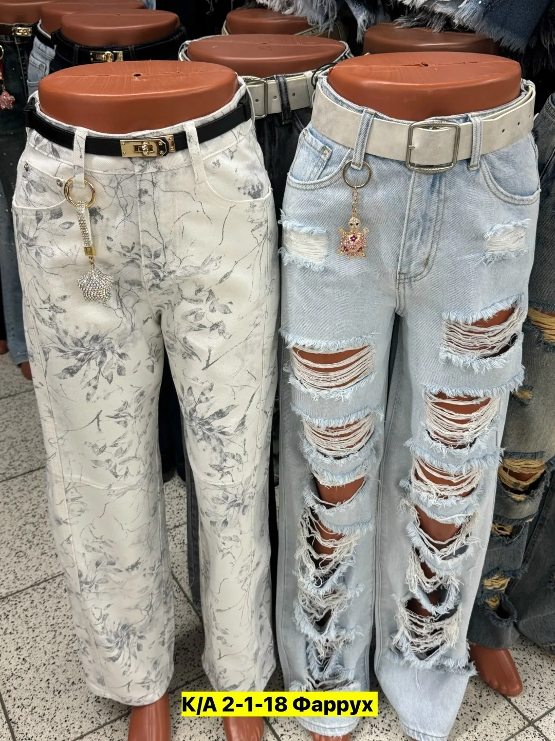 Женские джинсы багги из котоновой ткани с эластичностью — фото 1