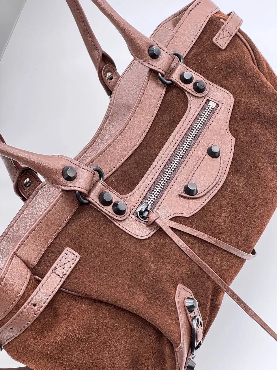 Сумка Balenciaga сити из натуральной кожи замша — фото 4
