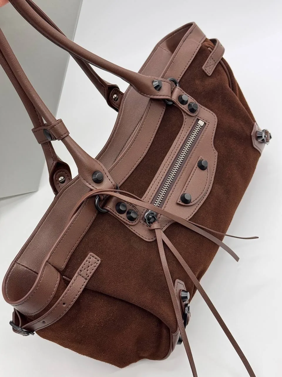 Сумка Balenciaga сити из натуральной кожи замша — фото 5