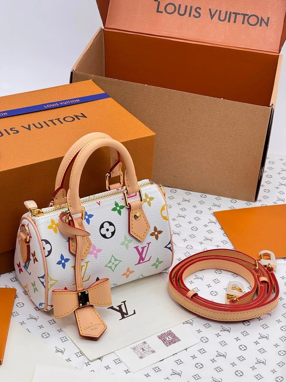 Сумка Louis Vuitton x TM Nano Speedy из натуральной кожи — фото 4
