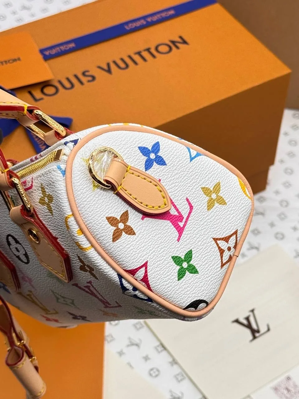 Сумка Louis Vuitton x TM Nano Speedy из натуральной кожи — фото 6
