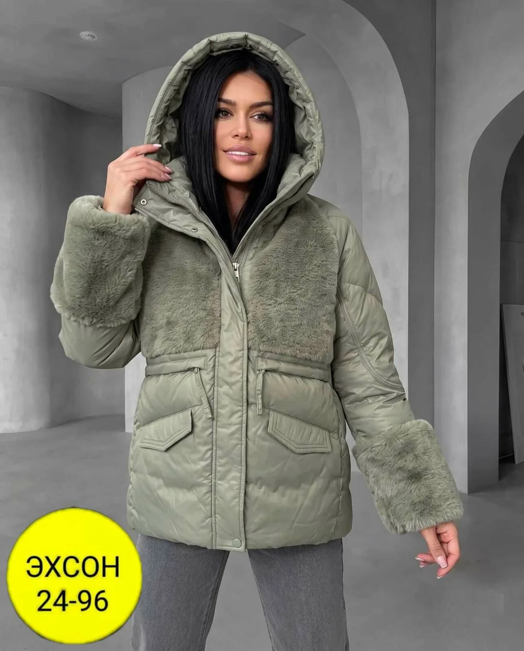 Куртка с капюшоном, который можно отстегнуть — фото 4