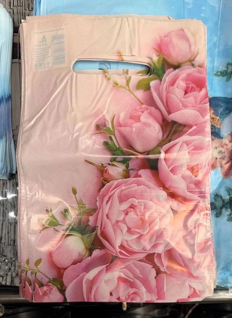 Пакеты из полиэтилена с правой ручкой — фото 4