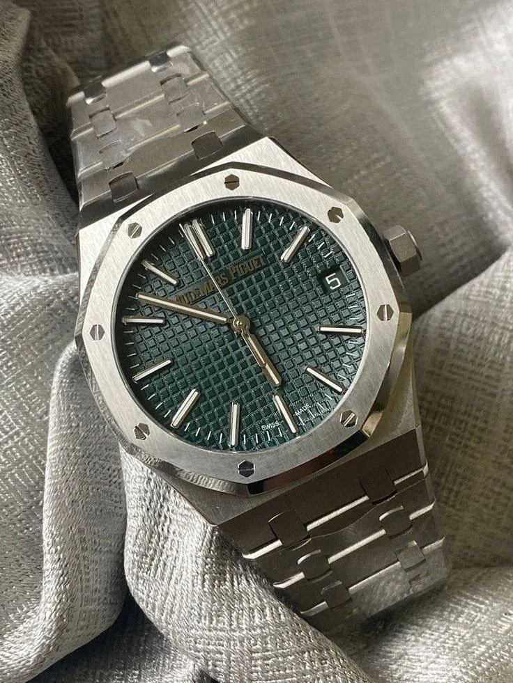 Audemars Piguet Royal Green часы с открытой механикой — фото 2