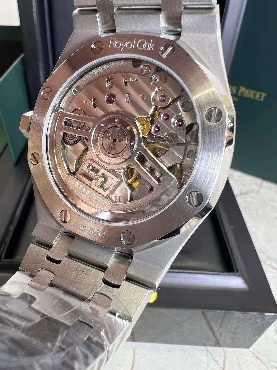 Audemars Piguet Royal Green часы с открытой механикой — фото 7