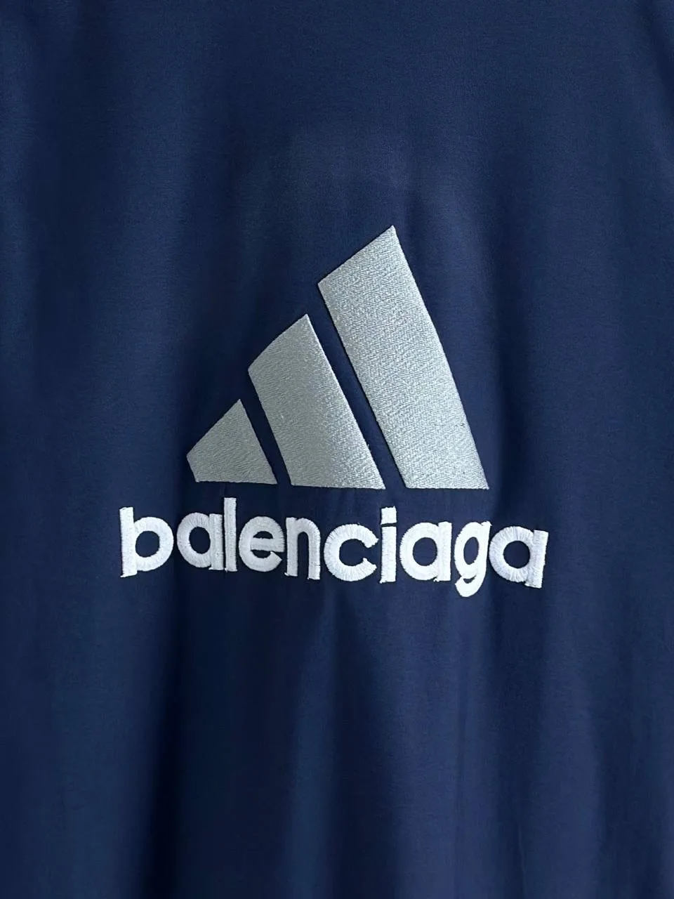 Синяя футболка BALENCIAGA ADIDAS листай вправо — фото 5