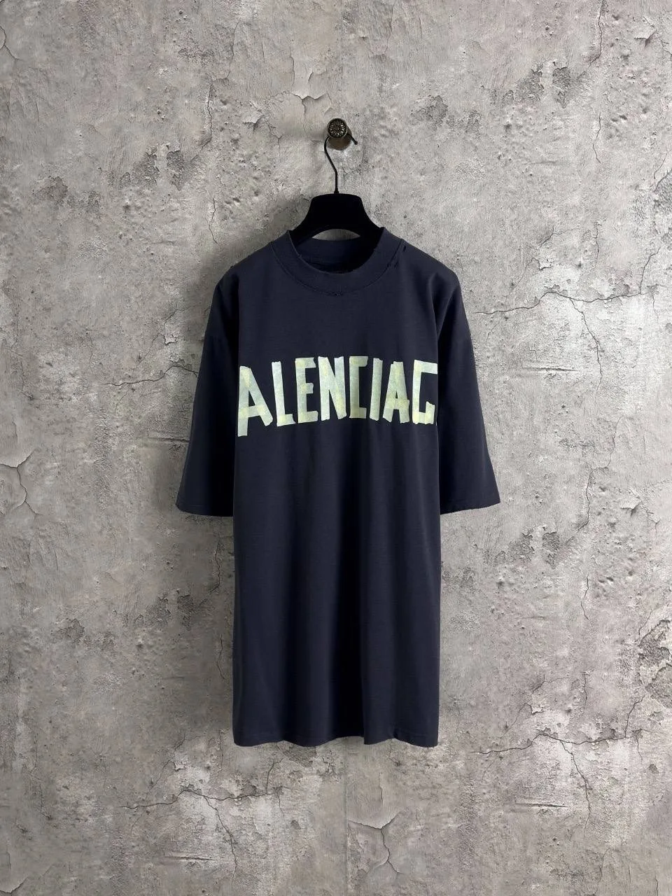 Футболка Balenciaga Tape — фото 6