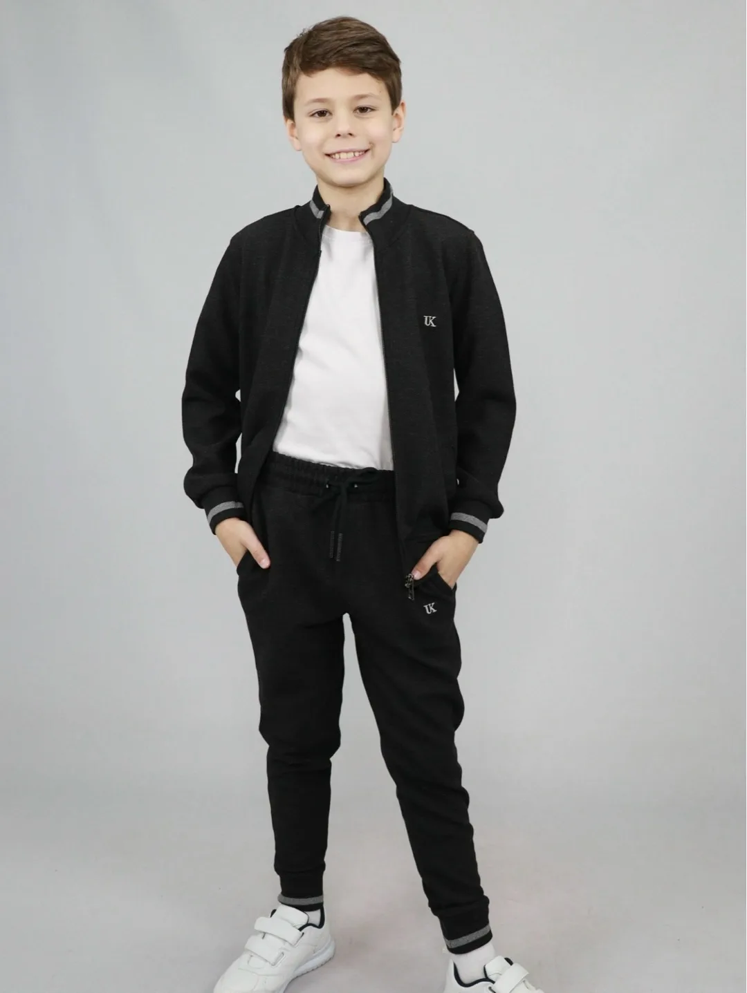 Спортивный костюм из трикотажа на основе хлопка — фото 1
