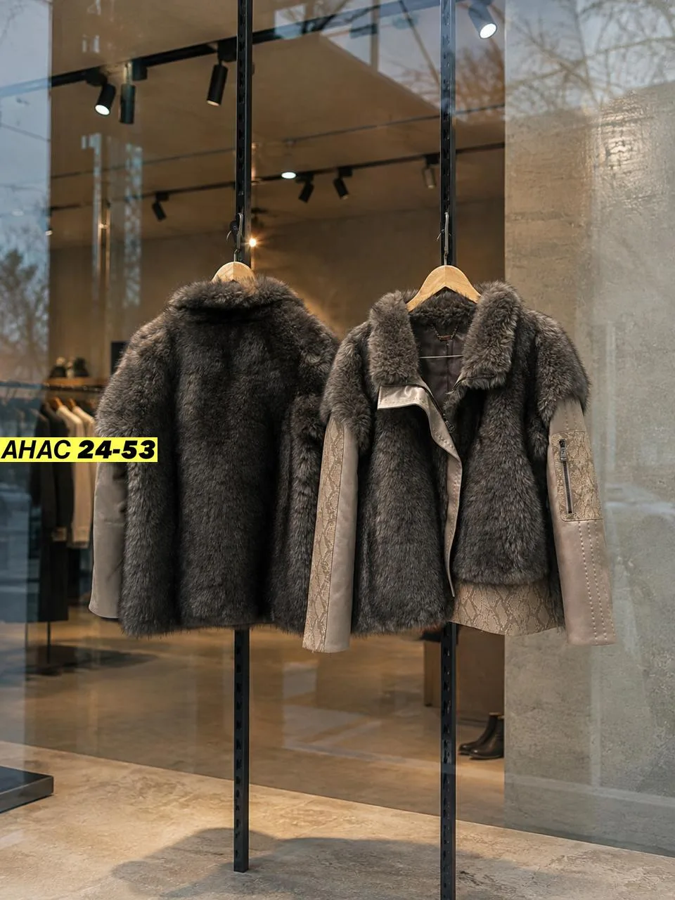 Куртка из натурального меха норки с графитовым оттенком — фото 5