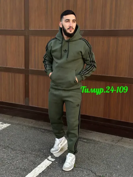 Спортивный костюм Adidas — фото 2