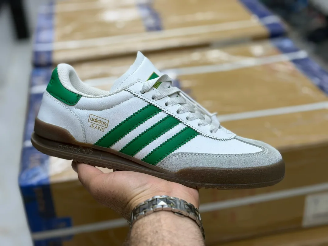 Adidas кроссовки — фото 3