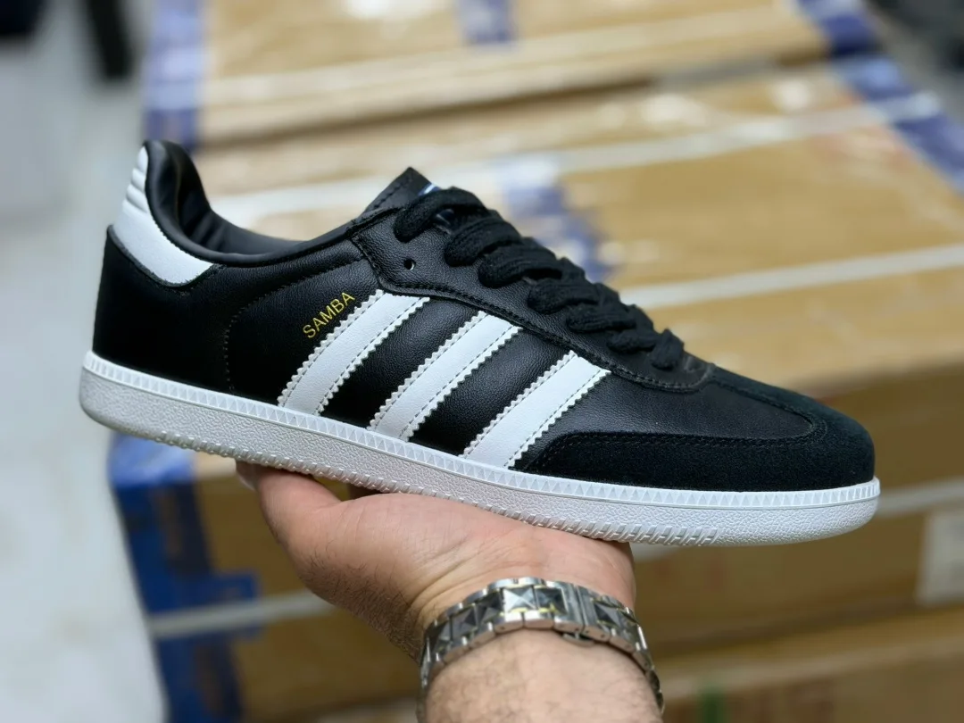 Adidas кроссовки — фото 14