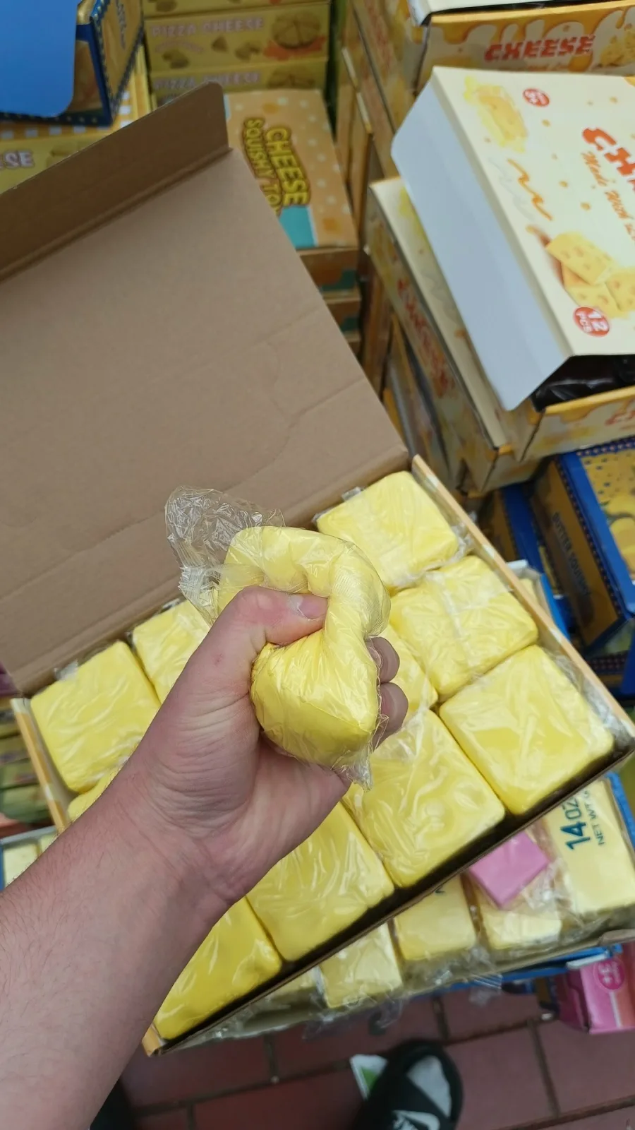 Игрушка Сыр высокого качества, упаковка по . в упаковке — фото 4