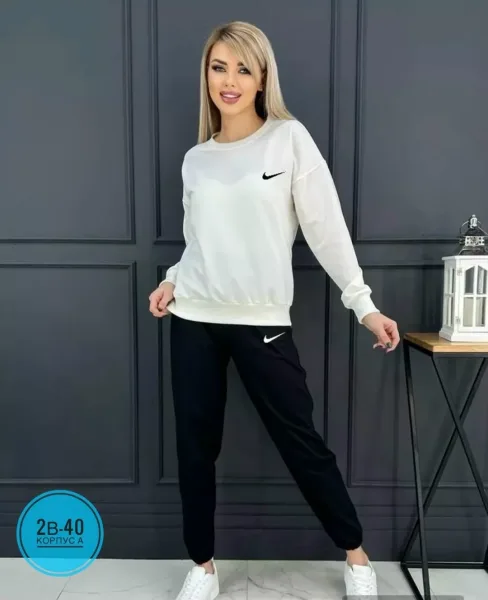 Костюм двойка из ткани хлопок с вышивкой Nike — фото 3
