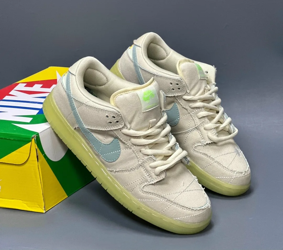 Кроссовки Nike 2026 — фото 5