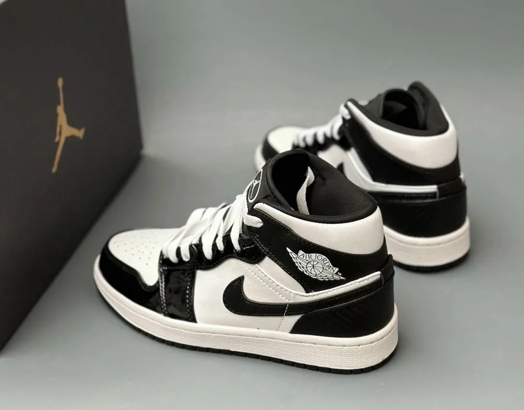 Кожаные кроссовки Air Jordan — фото 6