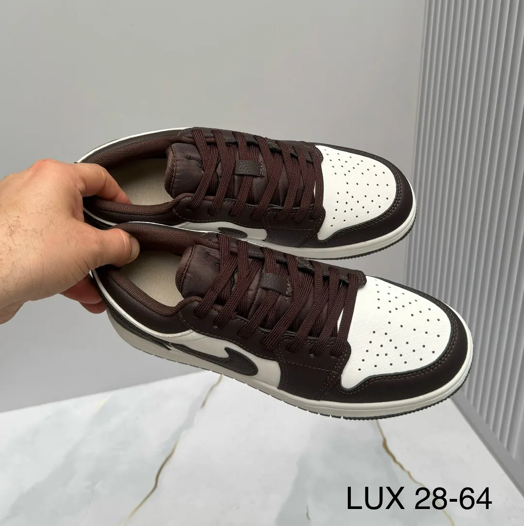 Nike Air Jordan Женские кроссовки — фото 6