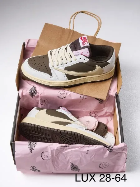Nike Air Jordan Женские кроссовки — фото 18