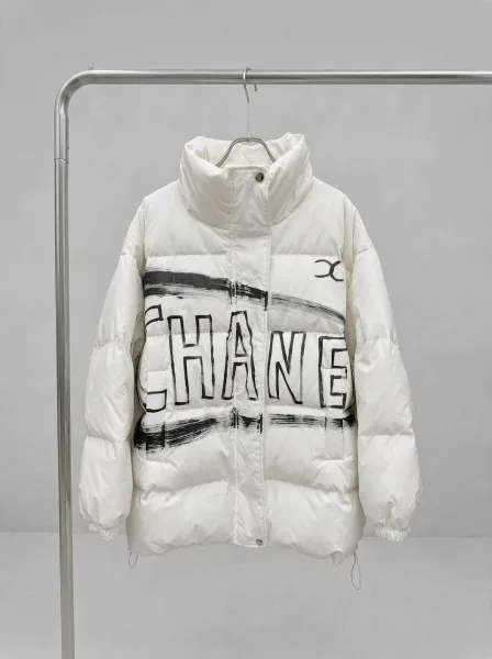 Крутые пуховики CHANEL — фото 12