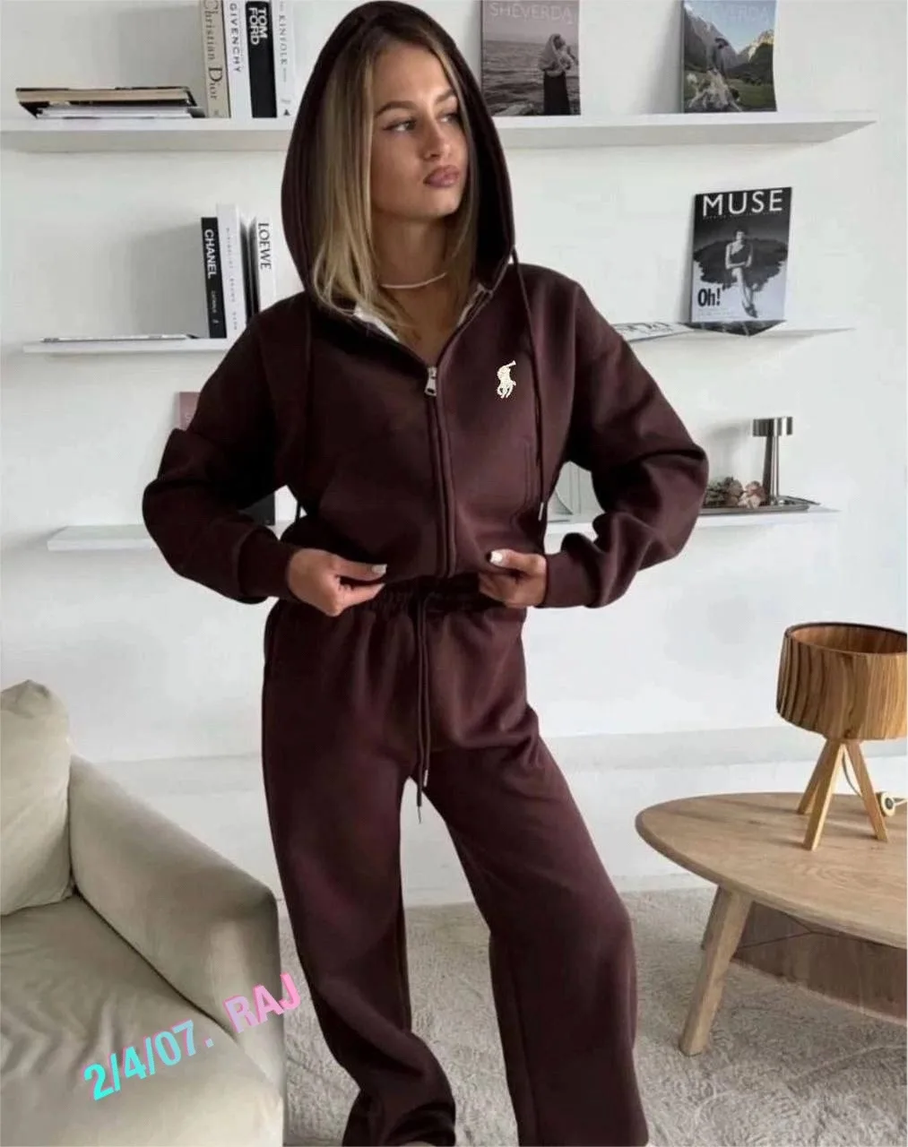 Костюм Polo с начесом, изготовленный на фабрике в Корее — фото 21