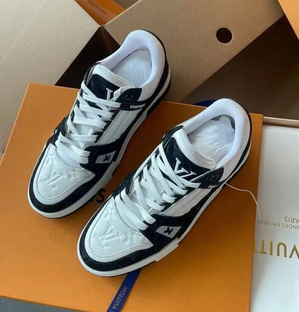 Кроссовки Louis Vuitton Trainer в культовом дуэте — фото 4