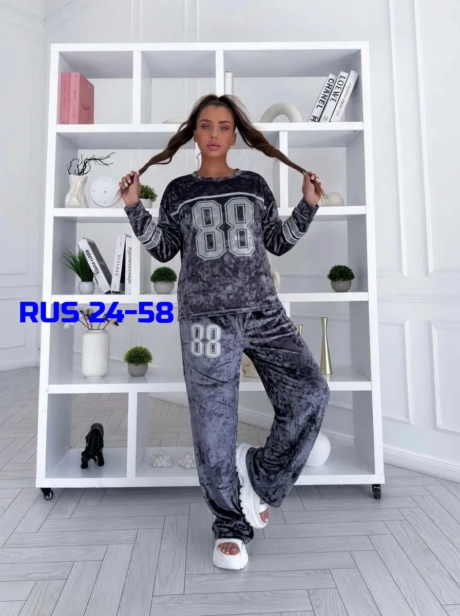 Костюм двойка из бархата — фото 1