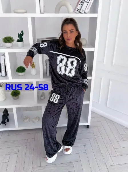 Костюм двойка из бархата — фото 8