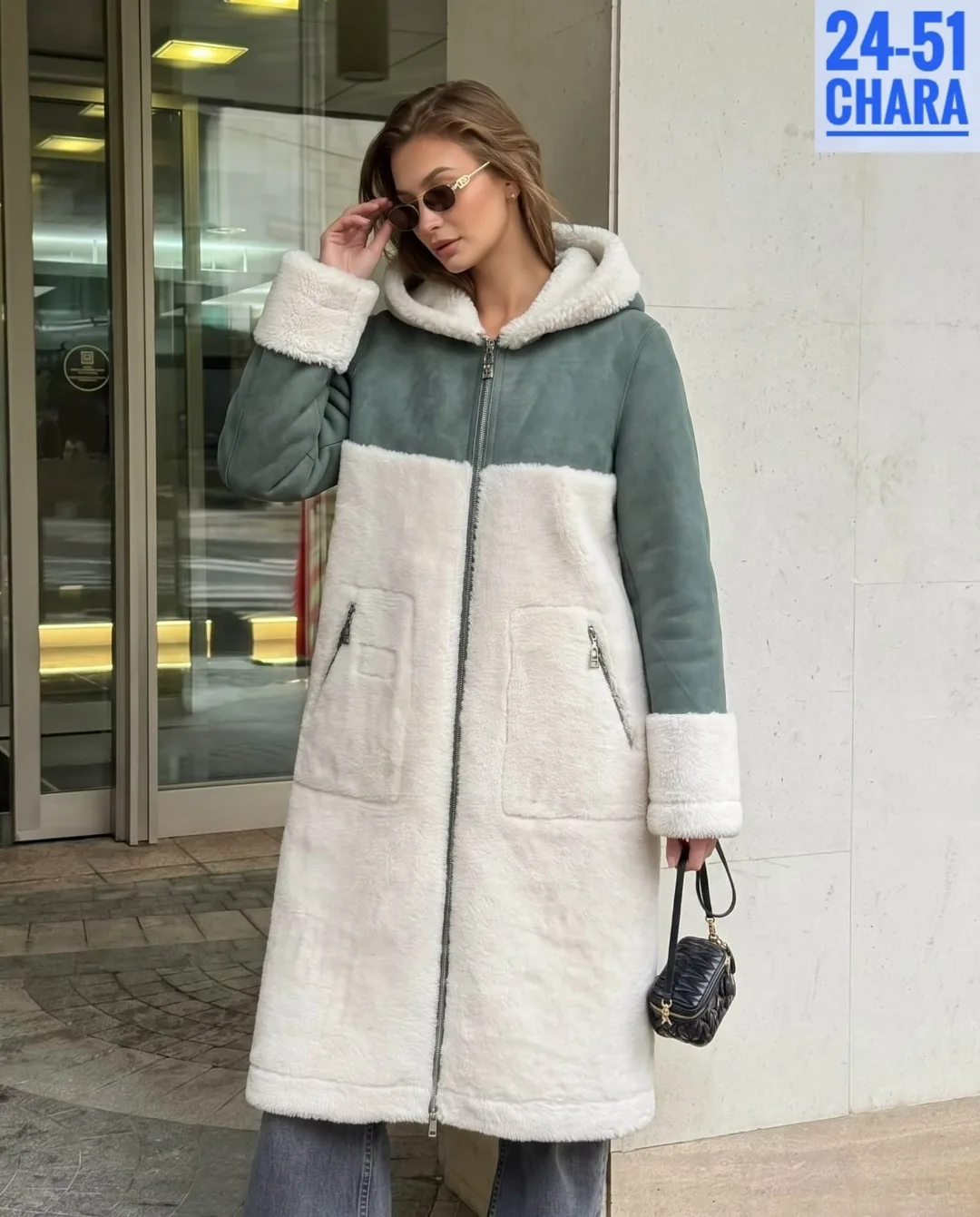 Пальто двухстороннее из замши и меха — фото 5