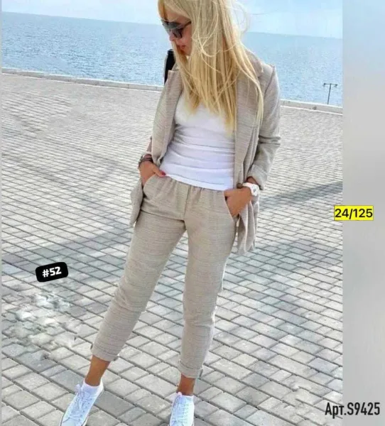 Женский костюм двойка из ткани — фото 1