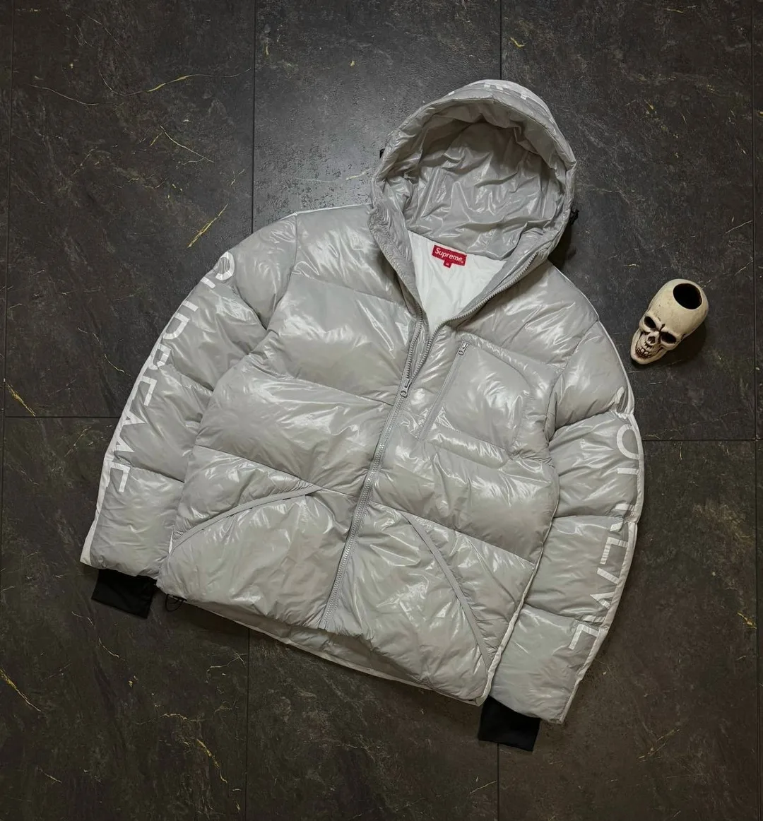 Куртка SUPREME из глянцевой ткани с цветочным принтом — фото 3