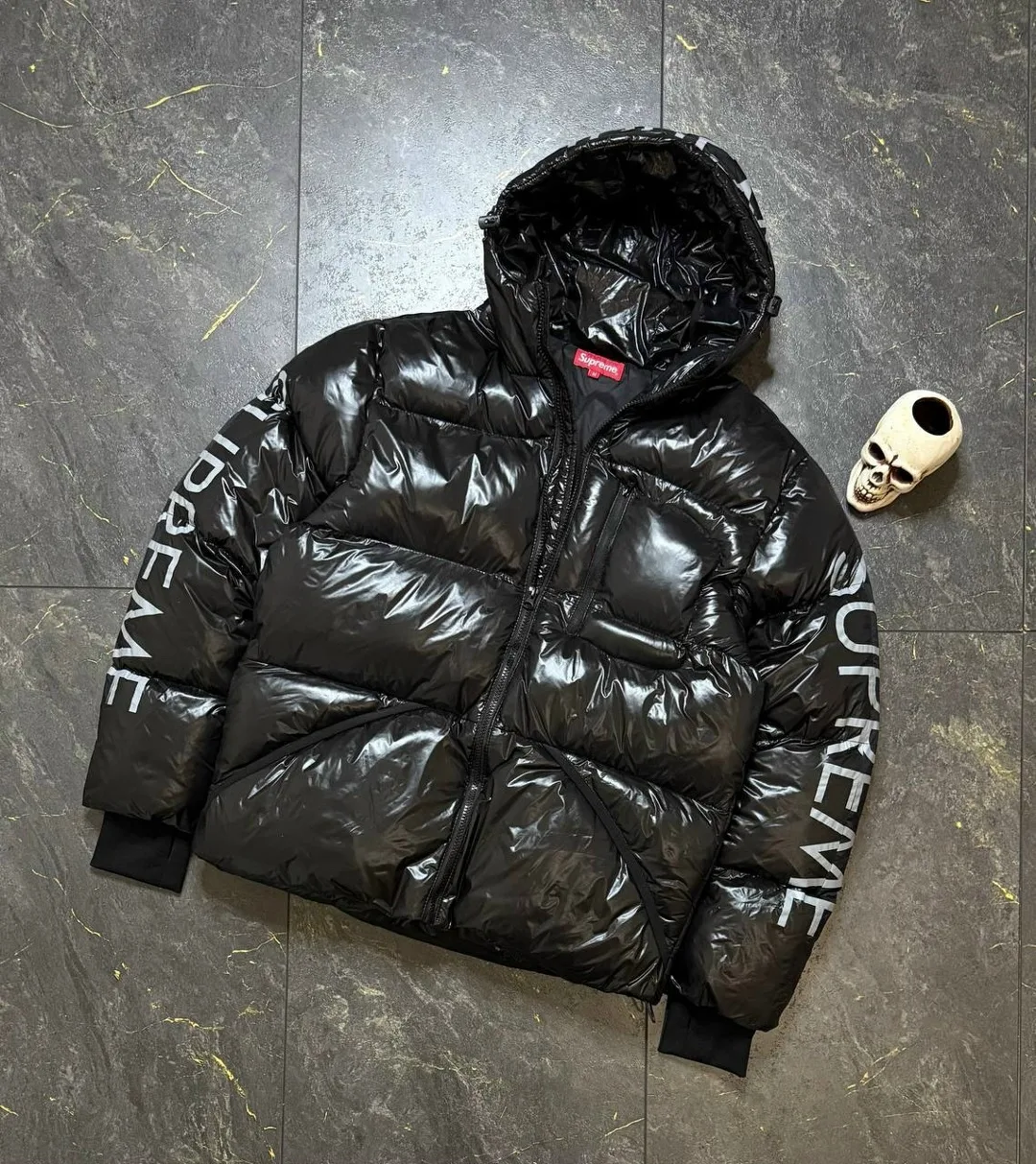 Куртка SUPREME из глянцевой ткани с цветочным принтом — фото 4