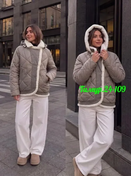 Женская куртка с подкладкой и карманами на копюшоне — фото 2